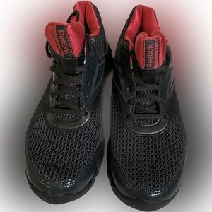 NWT REEBOK ZIGTECH Zigfuel Running Shoe Sneaker Black/RoseRed Pink Sz:8 Cute!